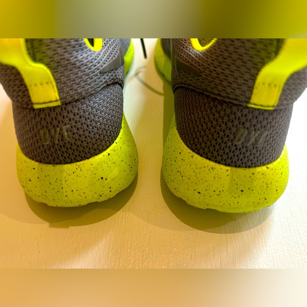 EUC, Custom, one of a kind, Nike Fly, size 7, grey w/ neon yellow/green , “bye”